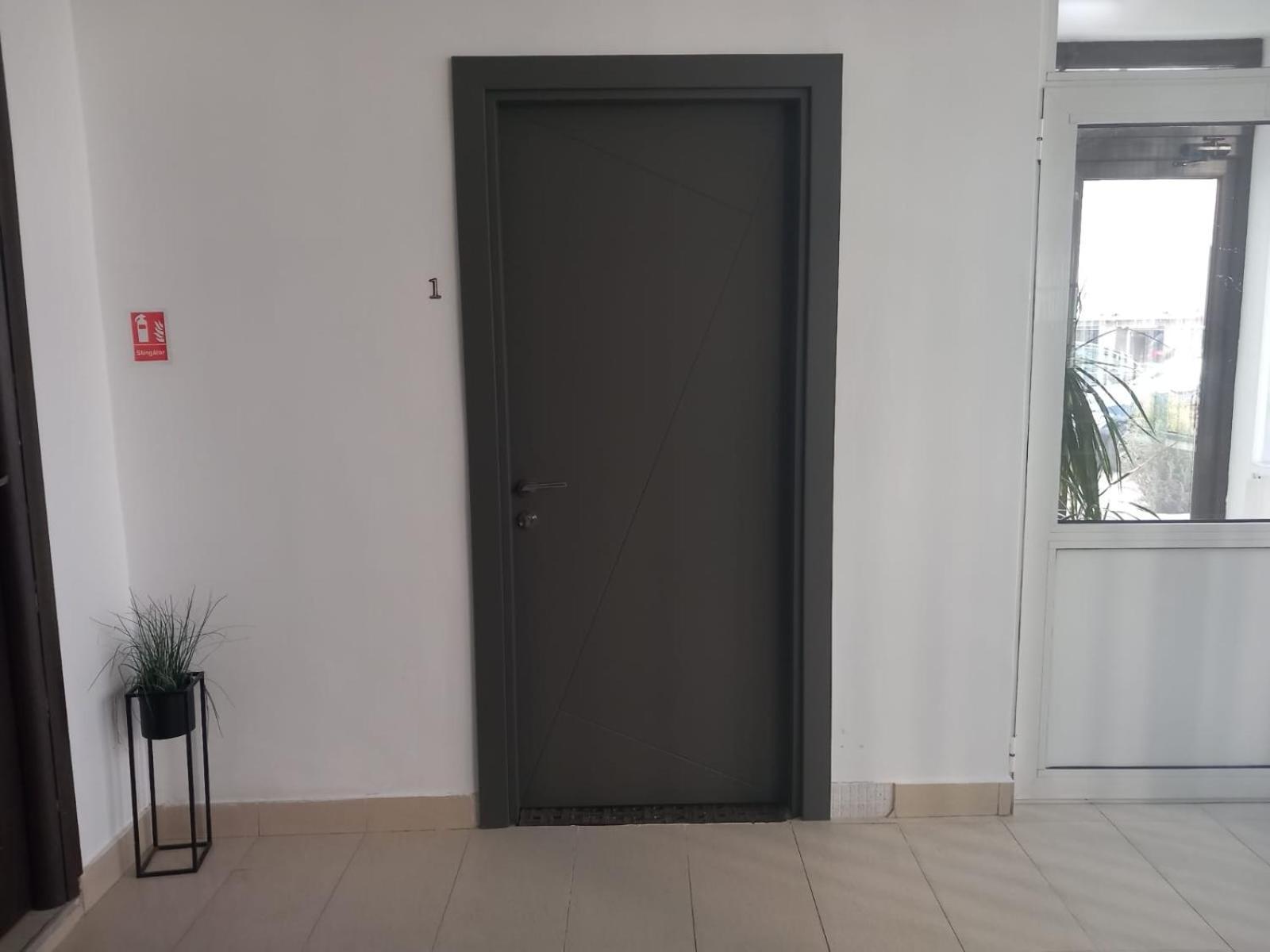 4 Seasons Apartments Bistriţa Esterno foto